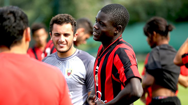 Mady Touré s’engagerait pour convaincre le Niçois Malang Sarr de jouer pour les Lions