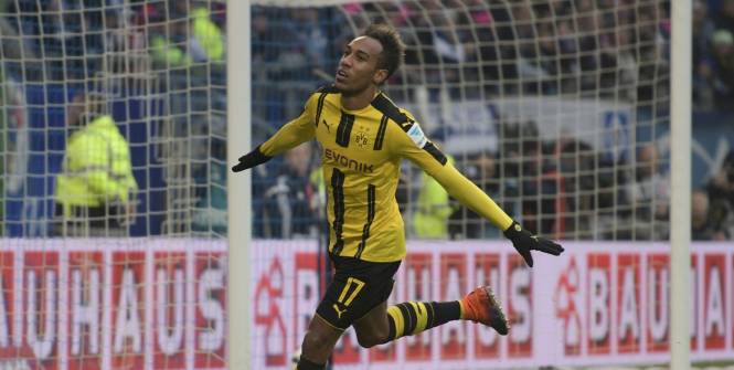 Bundesliga: quadruplé de Aubameyang, Bayern tenu en échec