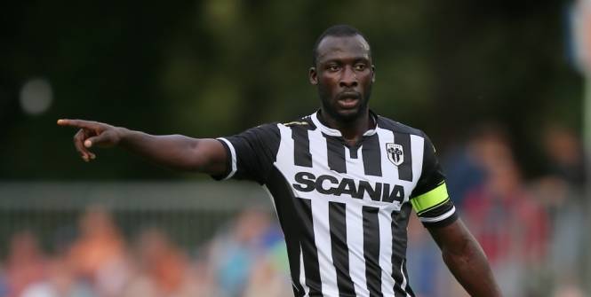 France-Football-Transfert: Cheikh Ndoye cité parmi les partants