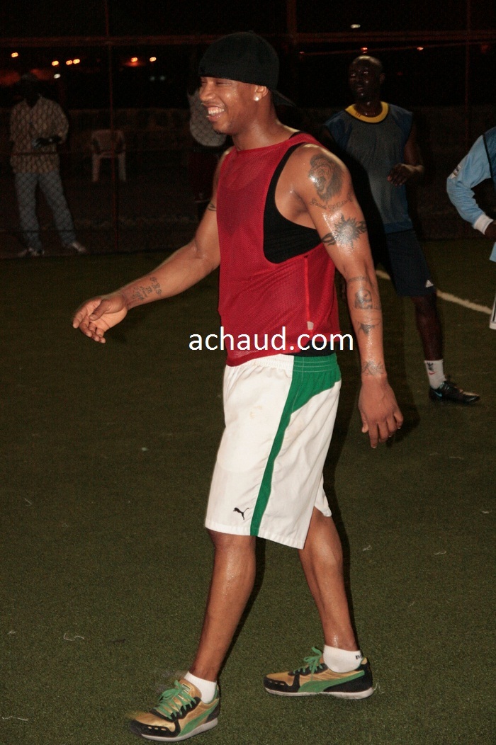 El Hadj Diouf et ses tatouages.