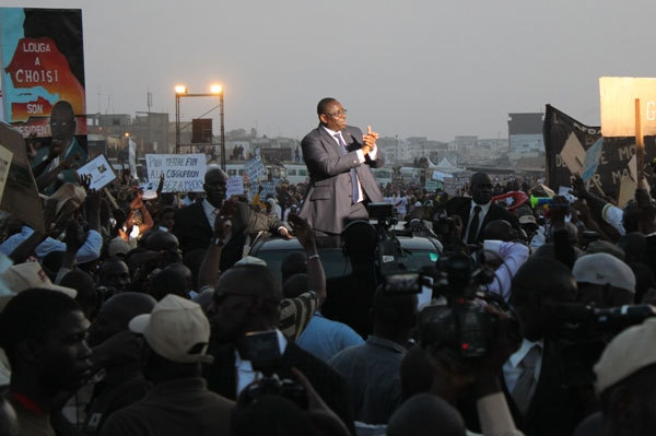 Macky Sall a terminé dans la  banlieue