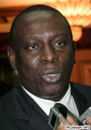 Cheikh Tidiane Gadio va "soutenir activement" Macky Sall