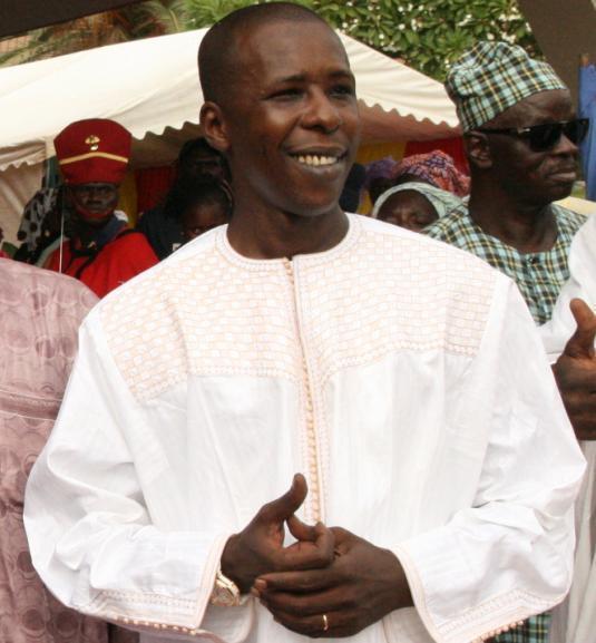 Marche à Dakar - Cheikh Amar affrète 3 bus aux Thiantacounes de Mbacké et Touba