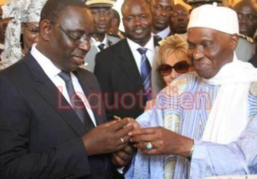 Macky Sall s’attaque à la malgouvernance des Wade