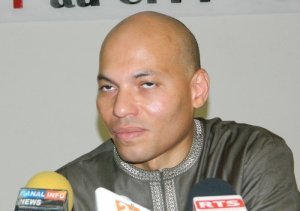 Karim Wade dans «Jeune Afrique» : «Le Procureur spécial me reproche 1000 milliards de francs détournés»