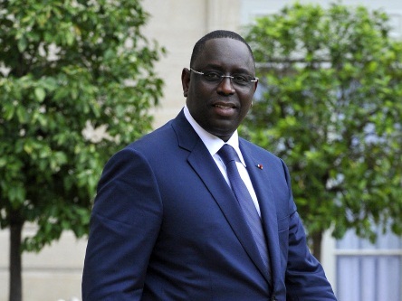 Macky Sall s’offre un sondage de 130 millions