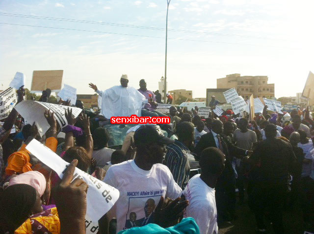 PHOTOS/VIDEO - Aprés 9 mois de présence à la tête du pays, Macky sall toujours populaire au senegal