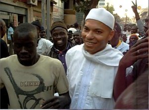 Alassane Ndoye, Secrétaire général du Sutaaas : « Il n’y a pas encore de preuves qui montrent qu’ Abs et Ahs appartiennent à Karim Wade »