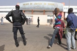 Marche des jeunes de l’Ujtl : Arrestation de 9 personnes dont la députée Fatou Thiam (Pds)