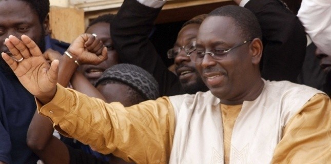 Mise en place d’une nouvelle alliance autour de Macky Sall : Calculs et jeux politiciens autour d’une offre