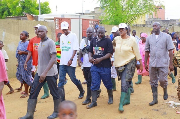 La 1ere Dame en mode servir le Sénégal