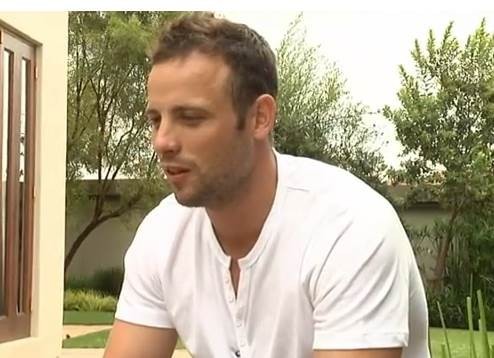 Afrique du Sud: OSCAR PISTORIUS BRISE LE SILENCE UN AN APRES AVOIR TUE SA PETITE AMIE