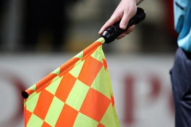 La FIFA écarte un arbitre du mondial