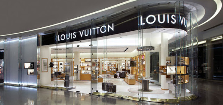 Scandale : « Les noirs sont des esclaves et mangent la saleté à même le sol » un directeur de LOUIS VUITTON