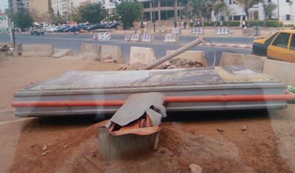 Pour destruction de biens appartenant à autrui:  L'association des régies professionnelles d'affichage du Sénégal en guerre contre Barthélémy Dias