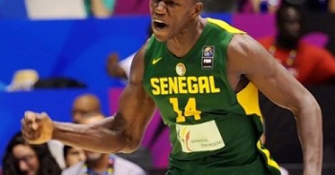 En stage avec les Lions depuis ce week-end : Gorgui Sy Dieng bloqué par son assurance