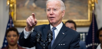 Les images de Joe Biden qui s’endort... durant un sommet historique avec des dirigeants africains