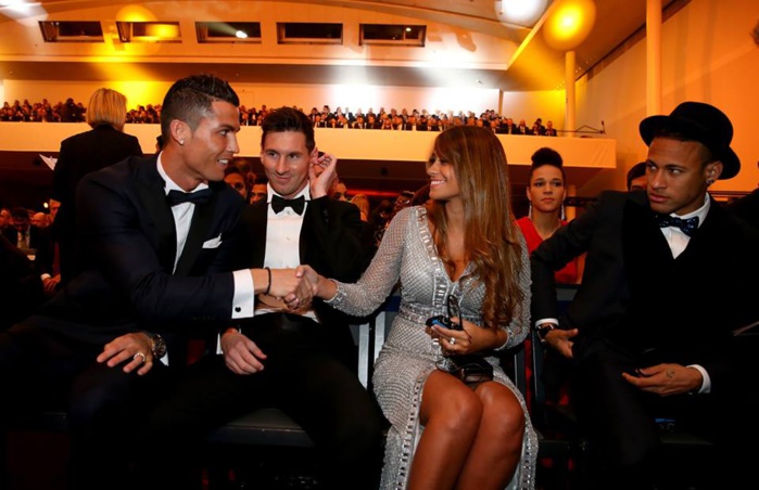 Cristiano, Messi, Antonella et Neymar: c'est la photo de la soirée