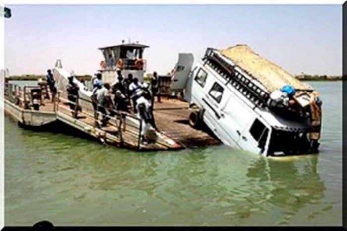 Bus tombé dans le fleuve: Cinq sénégalais portés disparus