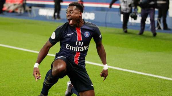 Foot – PSG : Son geste, Nasser, Periscope… Les confessions du “soldat” Aurier