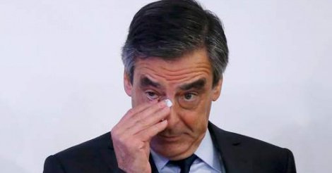 [ Video] François Fillon blessé par un photographe