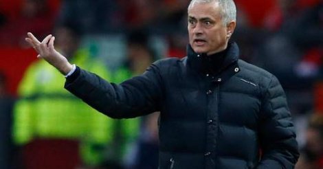 Mourinho tacle Anthony Martial: "Il a fait assez pour être... sur le banc"