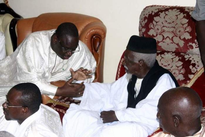 Touba: Macky Sall vante ses projets, le Khalife invite au travail et au respect des préceptes de l'Islam