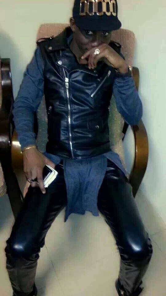 (Photo) Waly Seck dévoile un nouveau look. Regardez