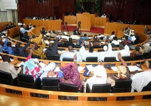 Code des collectivités locales : Macky Sall supprime l’exigence du français