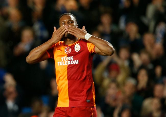 Didier Drogba va donner 1 million d'euros aux familles des victimes de la mine de Soma en Turquie.