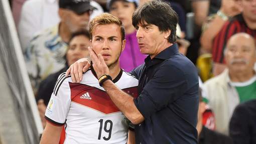 Le sélectionneur allemand Joachim Löw à Mario Götze avant son entrée: "Montre au monde entier que tu es meilleur que Messi!"