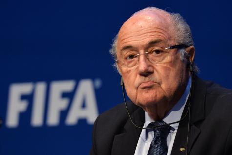 FOOTBALL: Blatter démissionne de son poste de président de la Fifa