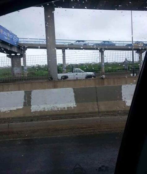 IMAGES: Il n'y avait pas que des taxis sur la passerelle