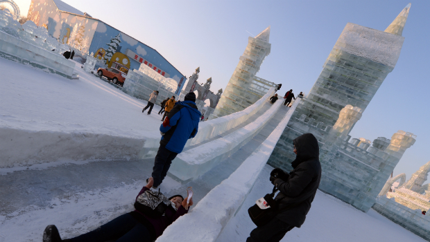 DECOUVERTE: Une somptueuse ville de glace dans le nord de la Chine