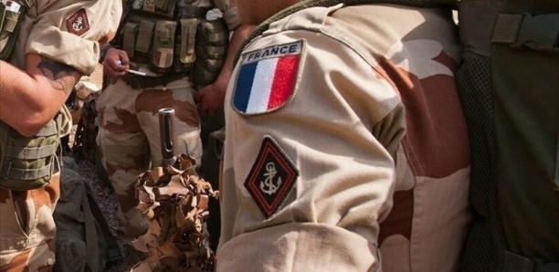 Retrait de l’Armée française : le journal Enquête établit «la vérité sur les discussions entre Paris et Dakar»