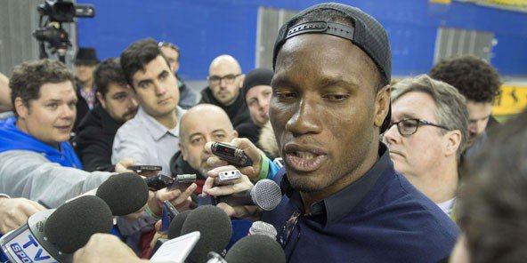 Football: La fondation Didier Drogba accusée de fraudes, l’Ivoirien contre-attaque