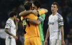 Ligue des Champions: Porto-Juve: l’accolade Buffon-Casillas