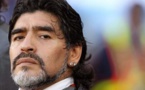 Vidéo- Maradona s’énerve et gifle un journaliste