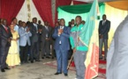 Remise du drapeau aux lions du football: Macky Sall demande aux joueurs de faire preuve d'efficacité