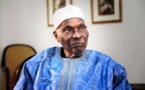 Une nouvelle vidéo de Abdoulaye Wade attaquant son fils Macky Sall ...