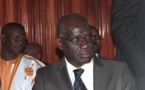 Le ministre Mbagnick Ndiaye pleure comme une Madeleine